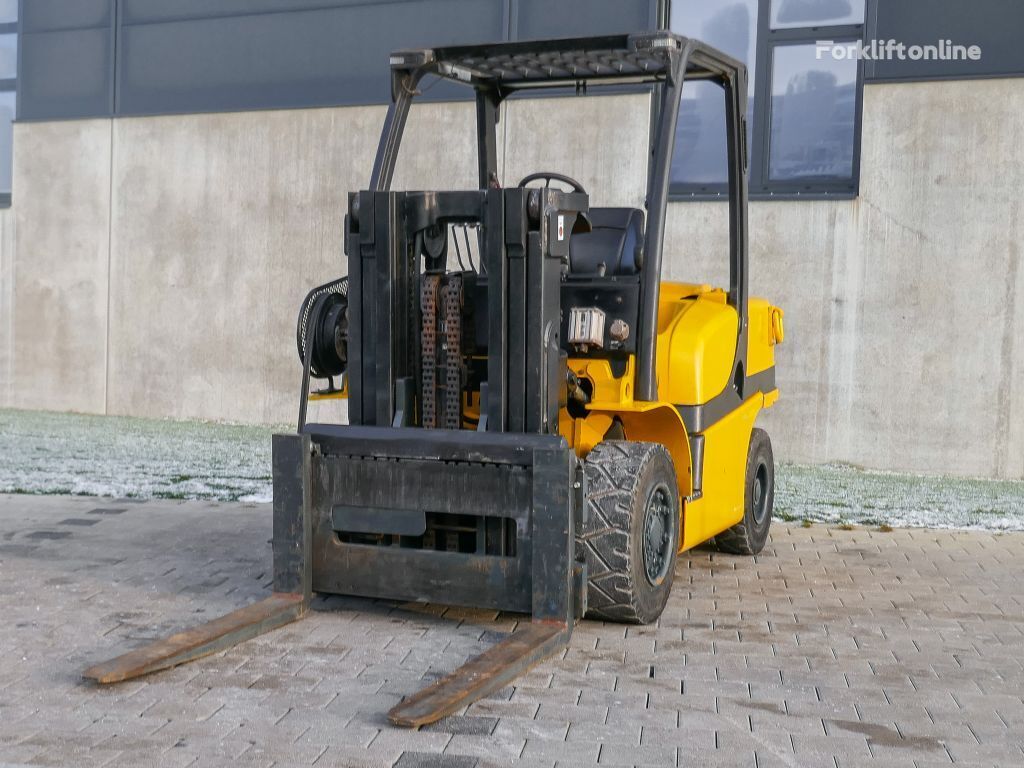 Yale GDP 40VX6 V2471 diesel forklift