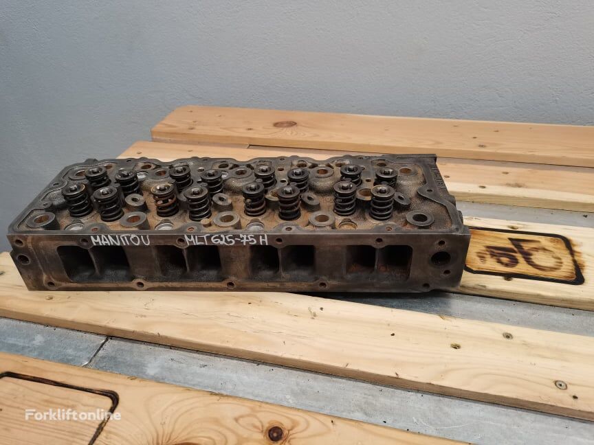 silnika Kubota V3007 Merlo TOP cylinder head for telehandler